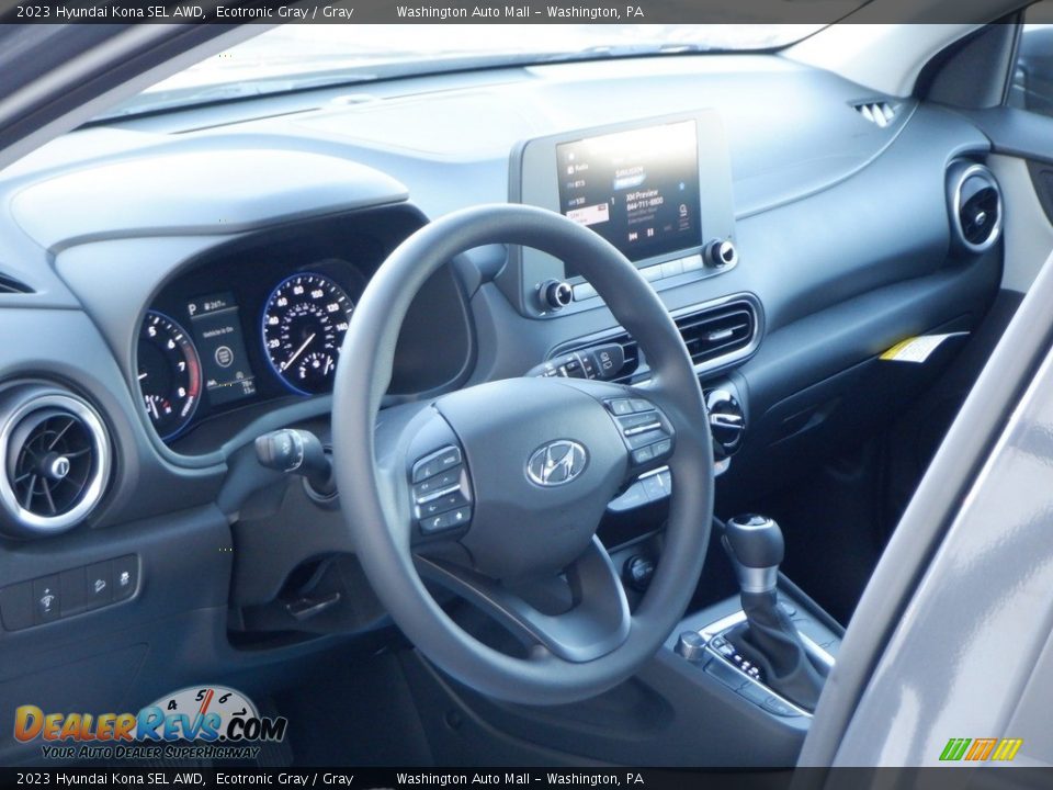 Dashboard of 2023 Hyundai Kona SEL AWD Photo #9