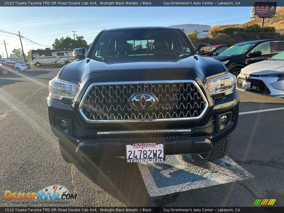 2019 Toyota Tacoma TRD Off-Road Double Cab 4x4 Midnight Black Metallic / Black Photo #2