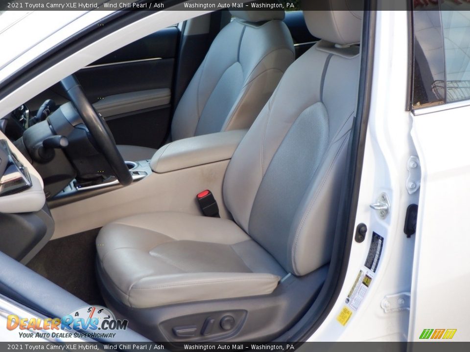 Front Seat of 2021 Toyota Camry XLE Hybrid Photo #15