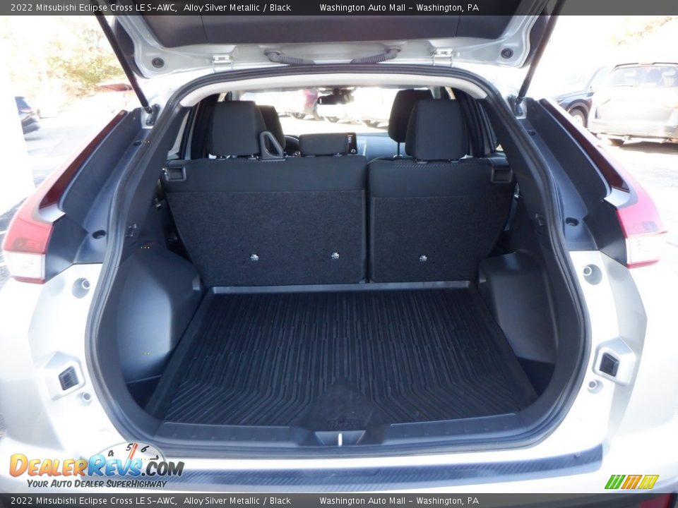 2022 Mitsubishi Eclipse Cross LE S-AWC Trunk Photo #29