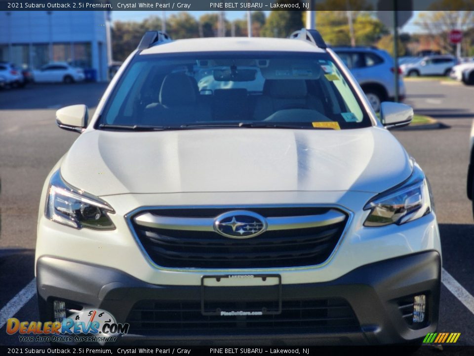 2021 Subaru Outback 2.5i Premium Crystal White Pearl / Gray Photo #2