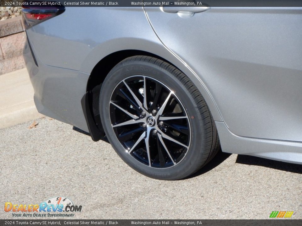 2024 Toyota Camry SE Hybrid Wheel Photo #3