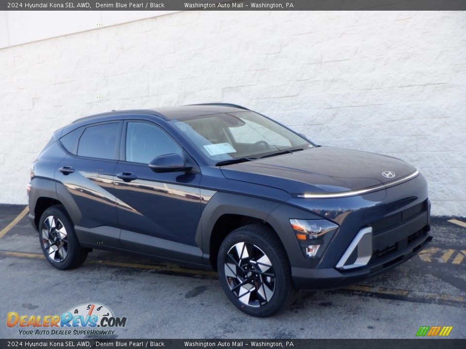 Front 3/4 View of 2024 Hyundai Kona SEL AWD Photo #1