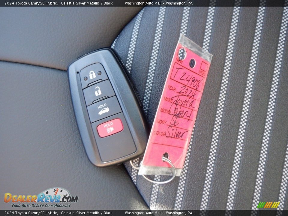 Keys of 2024 Toyota Camry SE Hybrid Photo #31