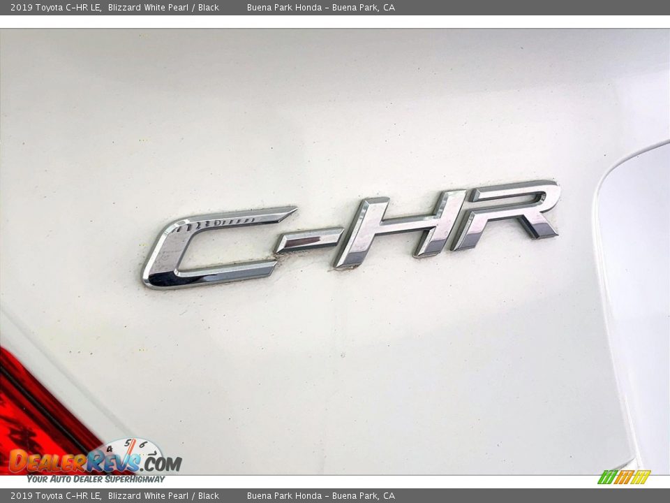 2019 Toyota C-HR LE Logo Photo #7