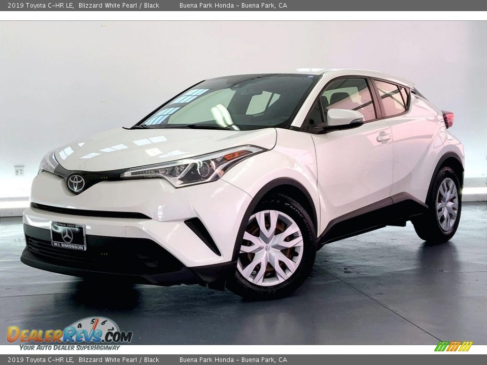 Blizzard White Pearl 2019 Toyota C-HR LE Photo #12