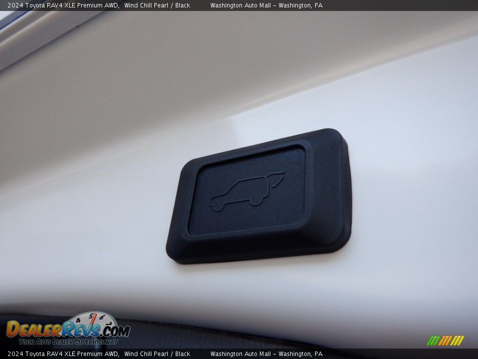 2024 Toyota RAV4 XLE Premium AWD Wind Chill Pearl / Black Photo #32