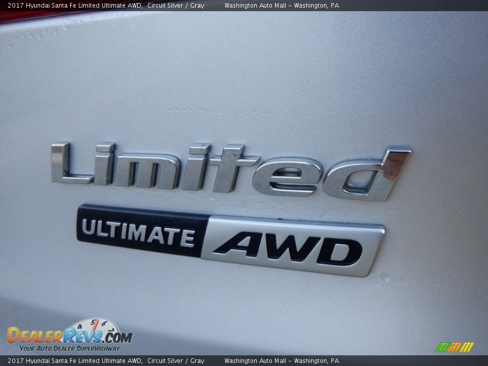2017 Hyundai Santa Fe Limited Ultimate AWD Circuit Silver / Gray Photo #10
