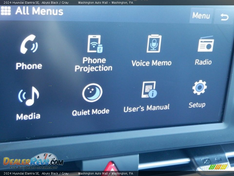 2024 Hyundai Elantra SE Abyss Black / Gray Photo #12