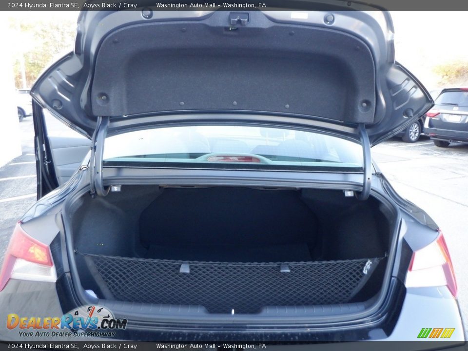 2024 Hyundai Elantra SE Trunk Photo #23