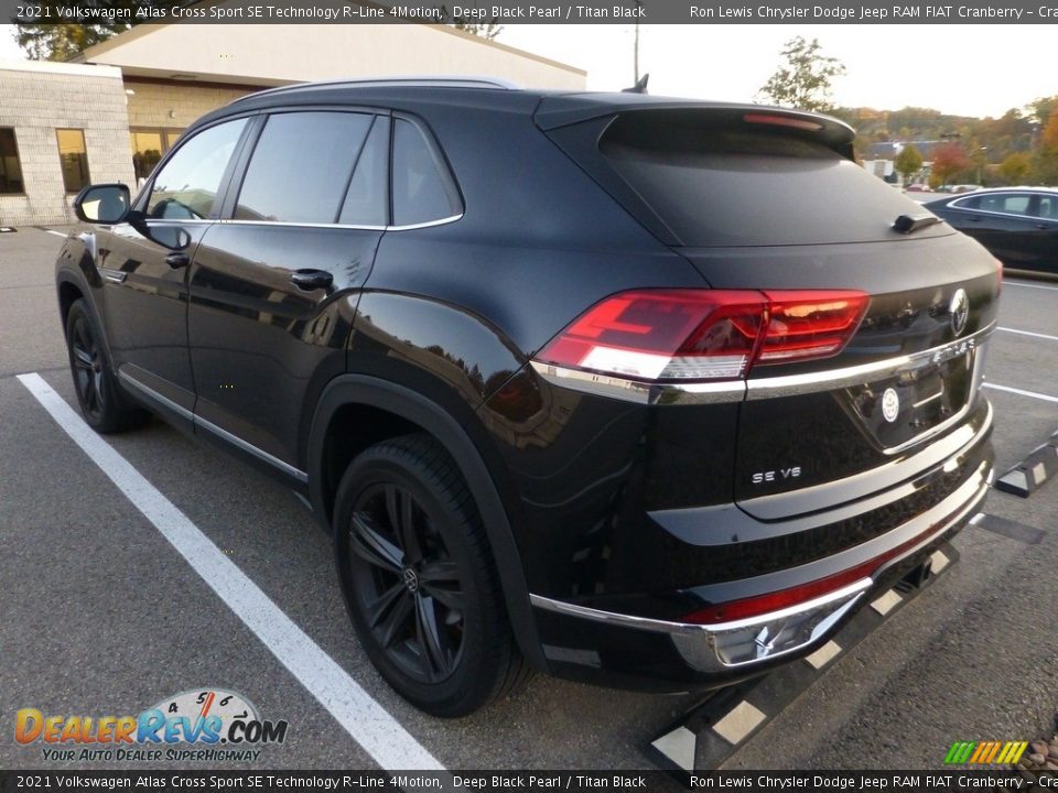 Deep Black Pearl 2021 Volkswagen Atlas Cross Sport SE Technology R-Line 4Motion Photo #2