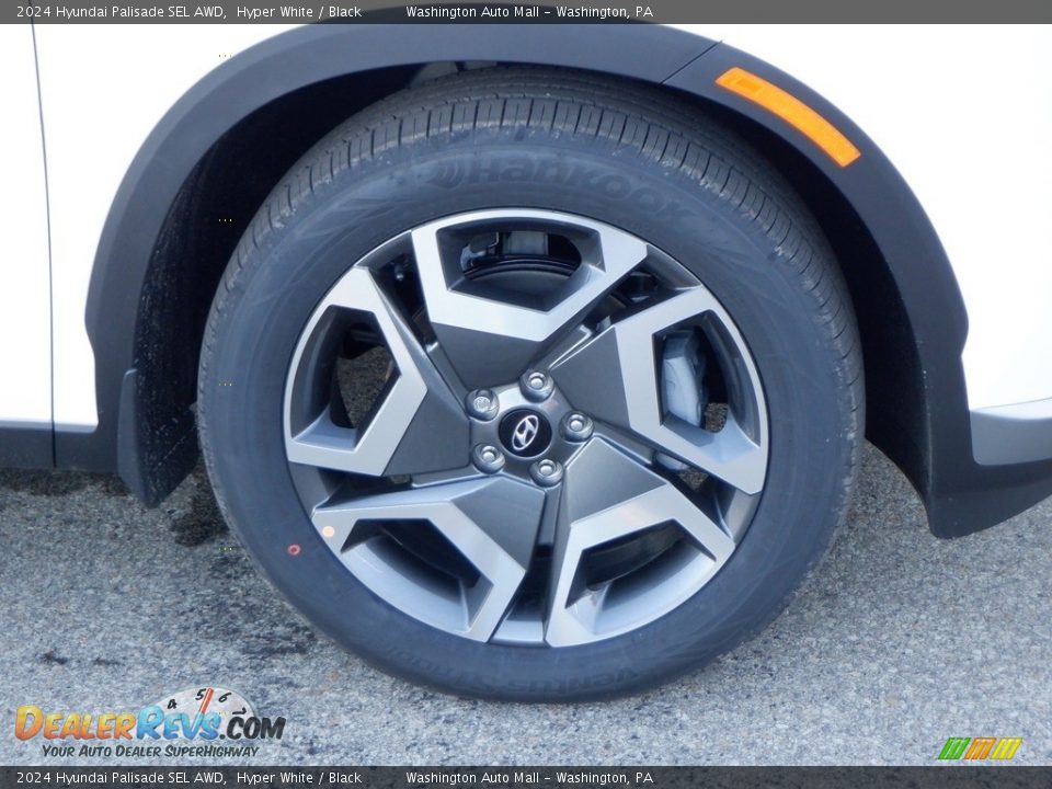 2024 Hyundai Palisade SEL AWD Wheel Photo #2