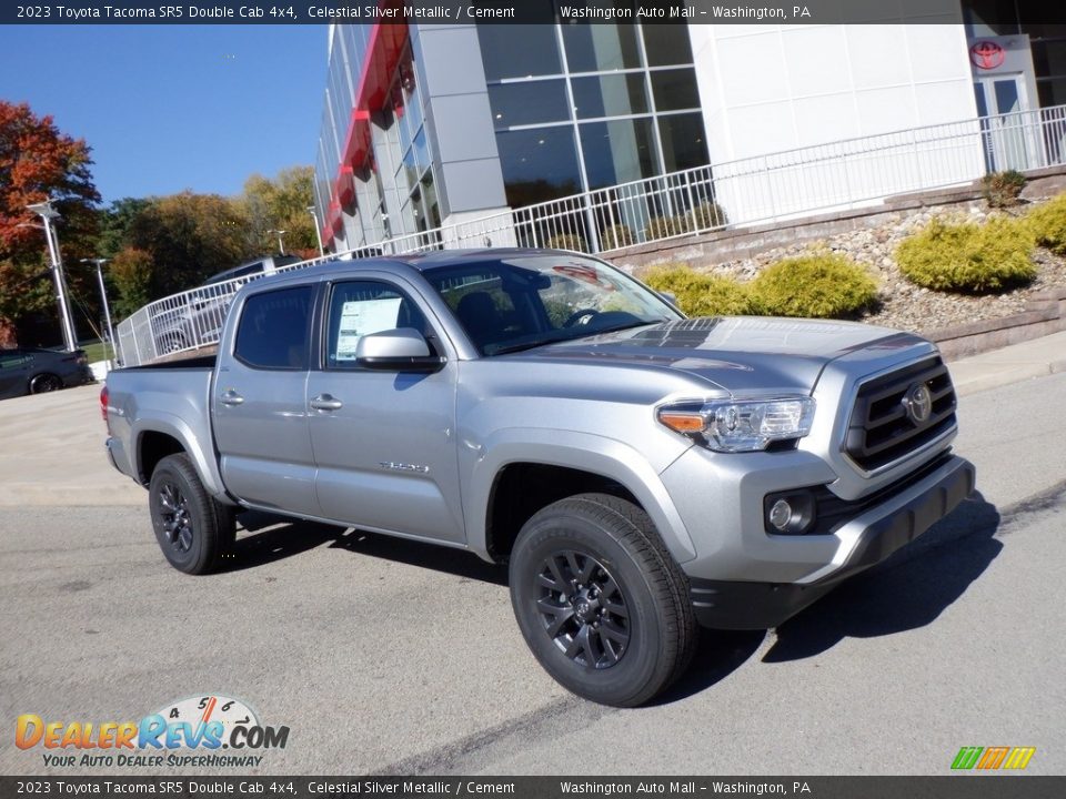 Front 3/4 View of 2023 Toyota Tacoma SR5 Double Cab 4x4 Photo #1