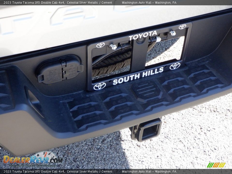 2023 Toyota Tacoma SR5 Double Cab 4x4 Celestial Silver Metallic / Cement Photo #9