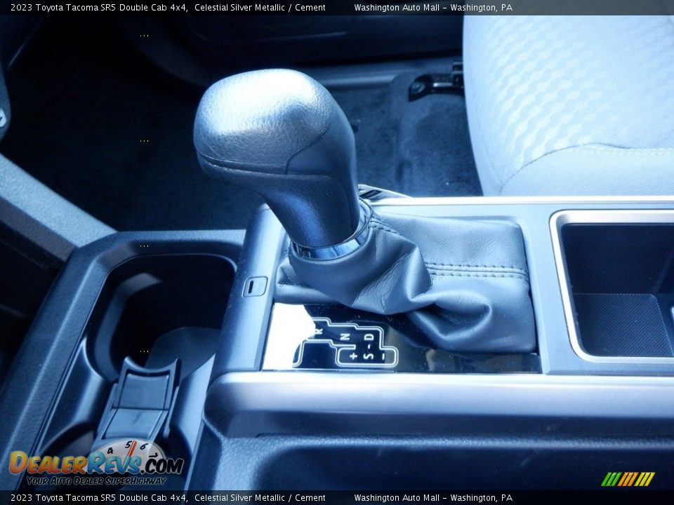 2023 Toyota Tacoma SR5 Double Cab 4x4 Shifter Photo #17