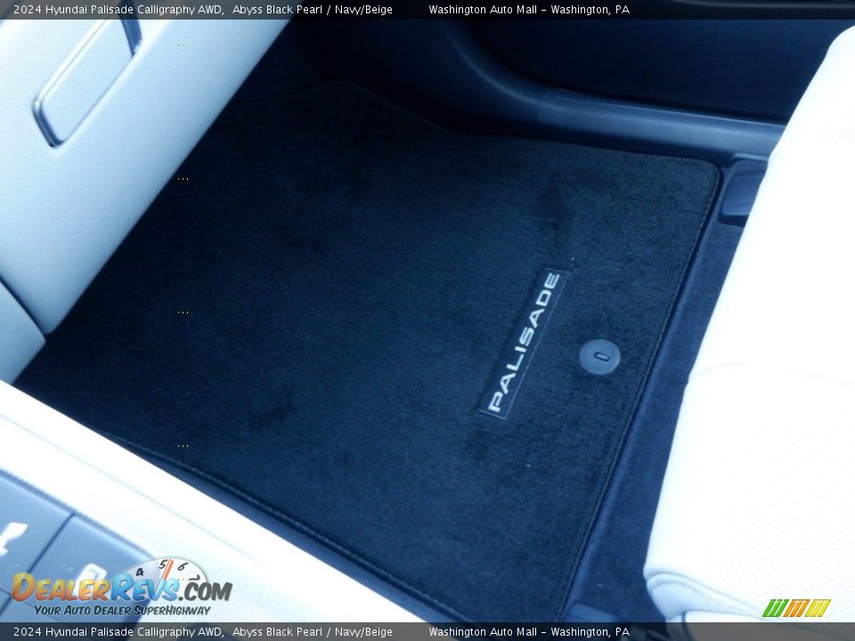 2024 Hyundai Palisade Calligraphy AWD Abyss Black Pearl / Navy/Beige Photo #25