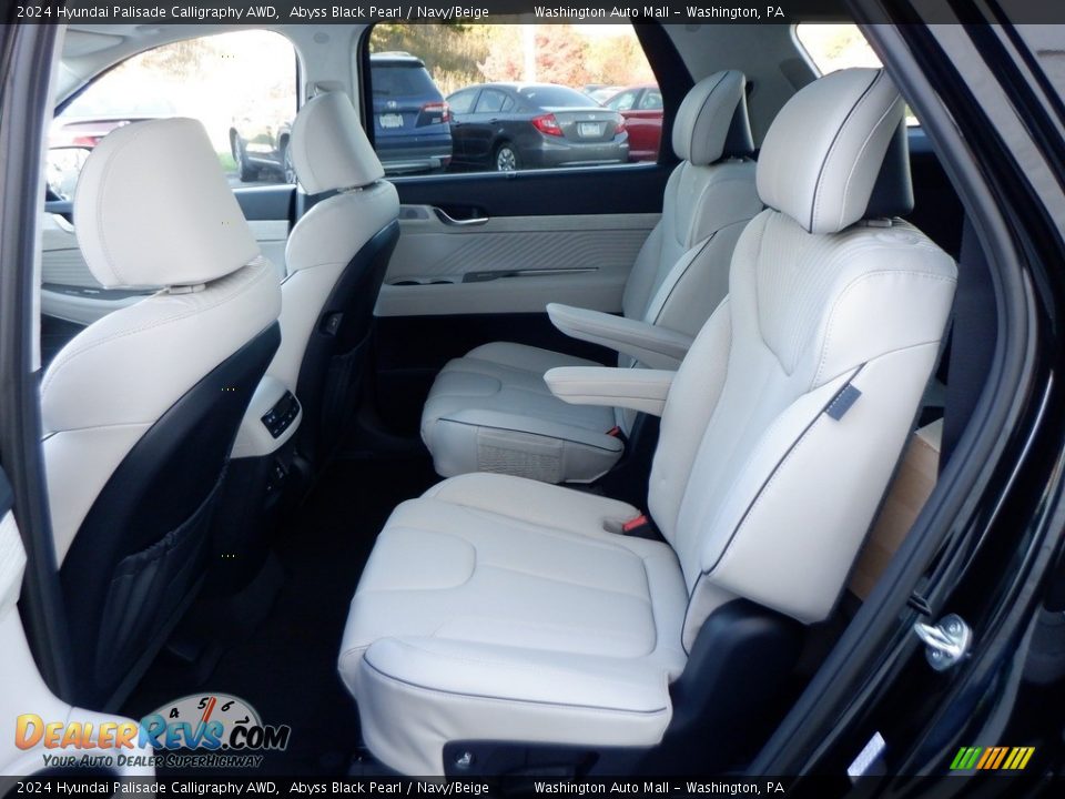 Rear Seat of 2024 Hyundai Palisade Calligraphy AWD Photo #26