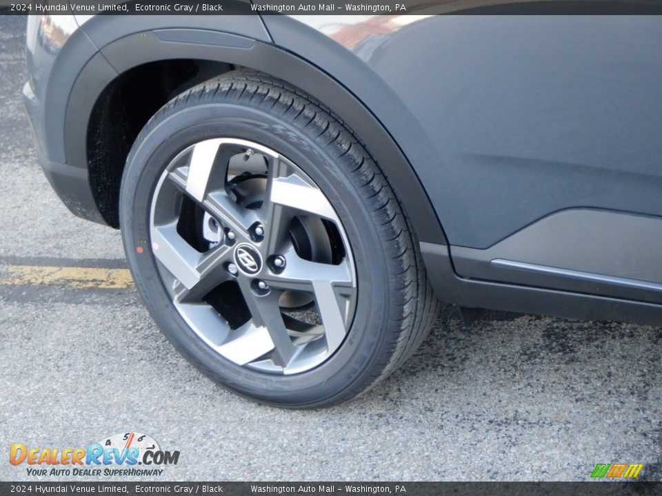 2024 Hyundai Venue Limited Wheel Photo #2