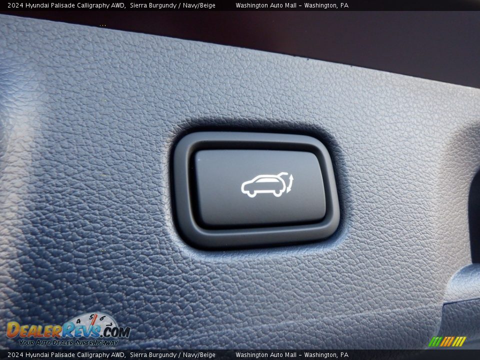 2024 Hyundai Palisade Calligraphy AWD Sierra Burgundy / Navy/Beige Photo #33
