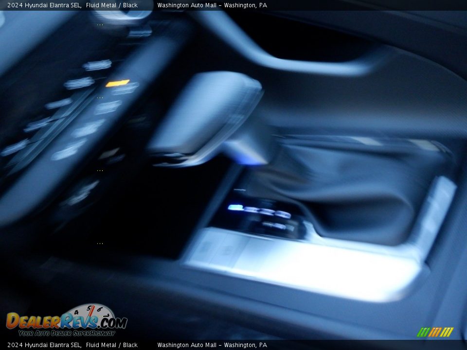2024 Hyundai Elantra SEL Fluid Metal / Black Photo #13