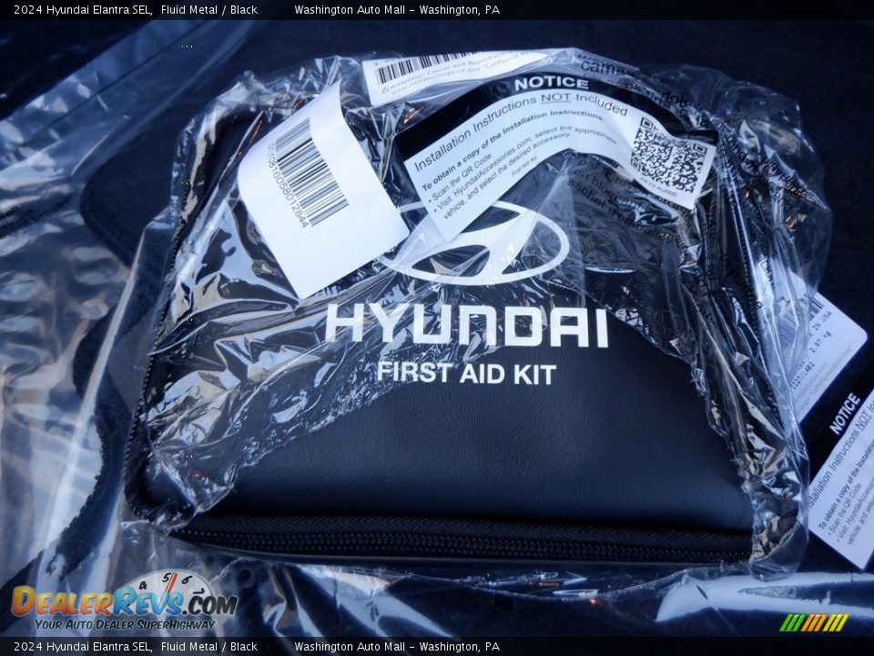 2024 Hyundai Elantra SEL Fluid Metal / Black Photo #25