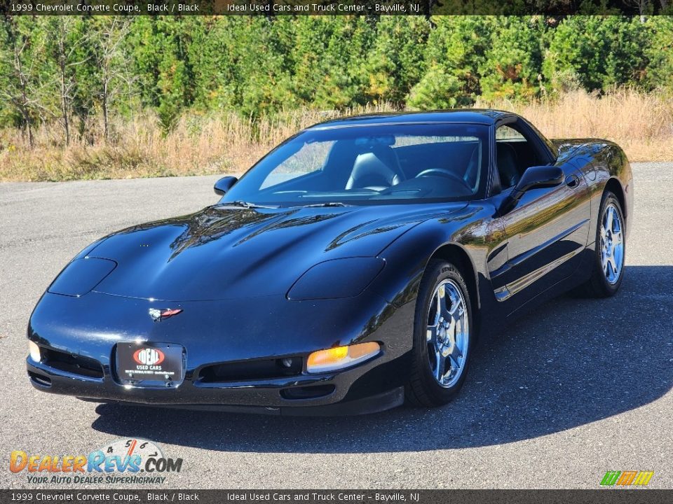 1999 Chevrolet Corvette Coupe Black / Black Photo #1