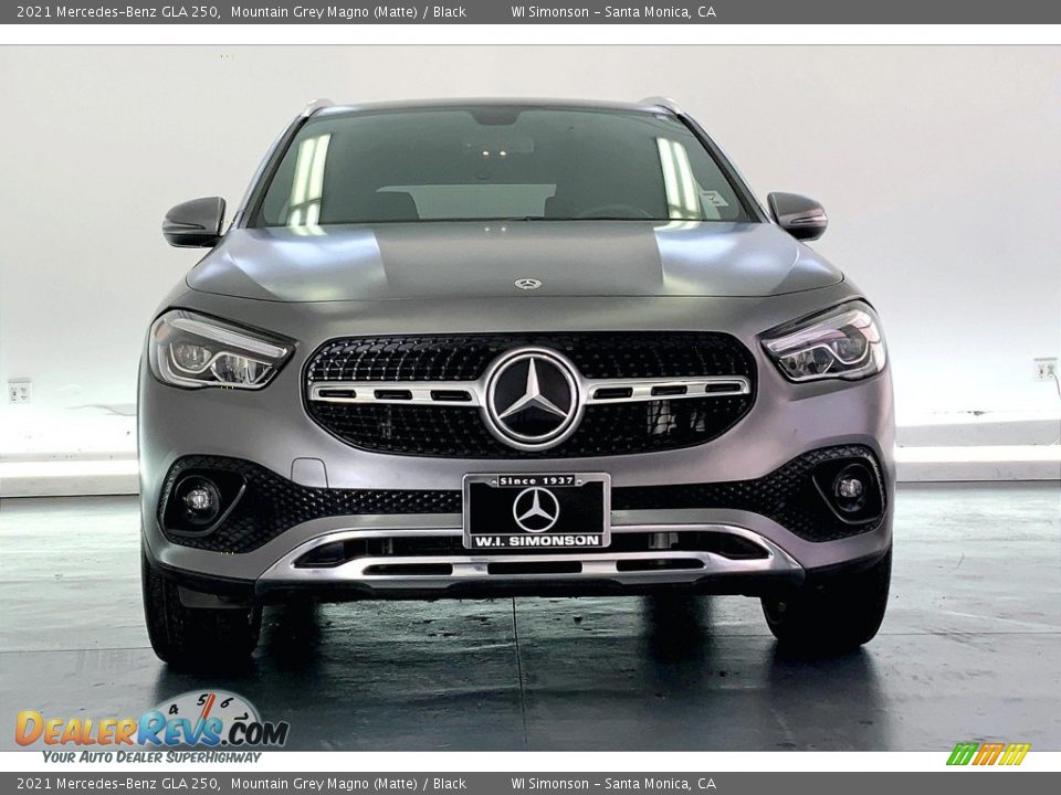 2021 Mercedes-Benz GLA 250 Mountain Grey Magno (Matte) / Black Photo #2