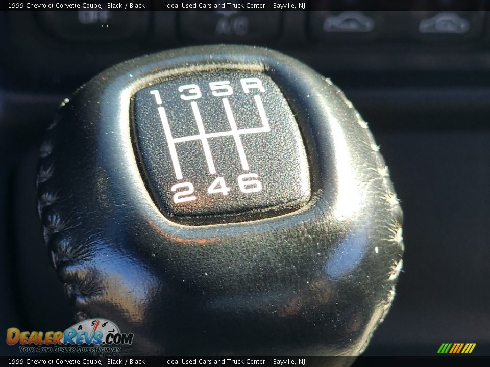 1999 Chevrolet Corvette Coupe Shifter Photo #21