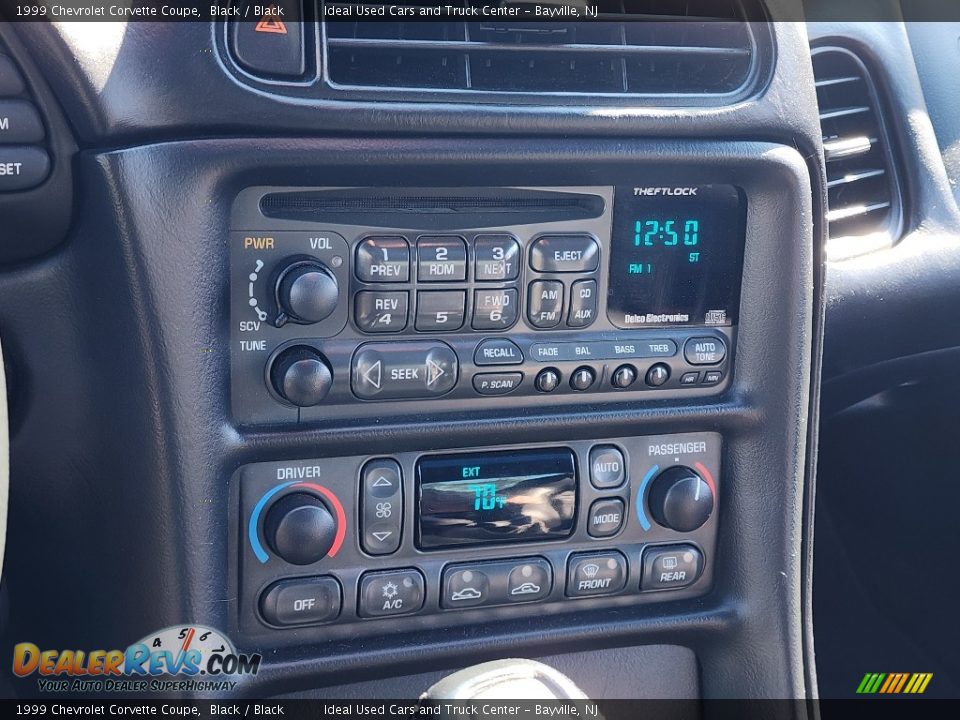 1999 Chevrolet Corvette Coupe Black / Black Photo #22