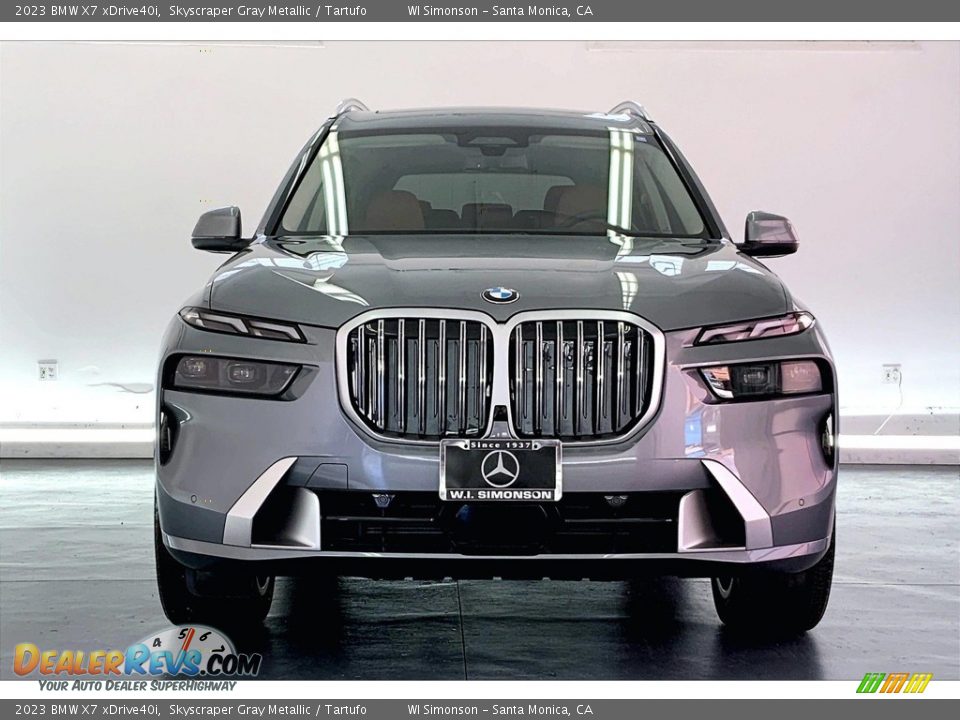 Skyscraper Gray Metallic 2023 BMW X7 xDrive40i Photo #2