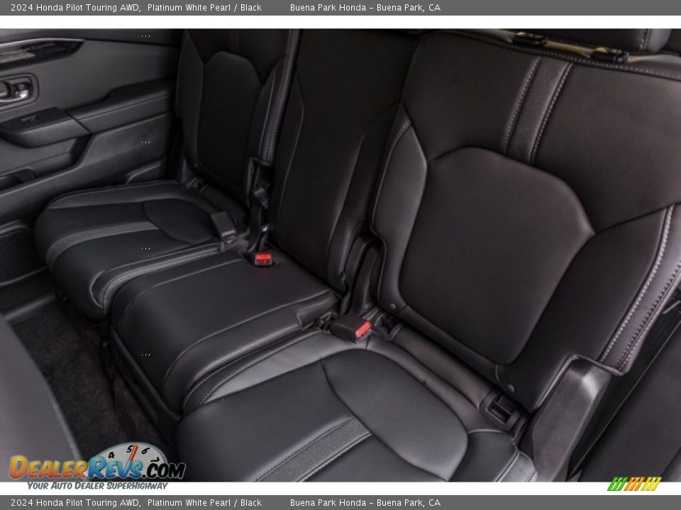 Rear Seat of 2024 Honda Pilot Touring AWD Photo #25