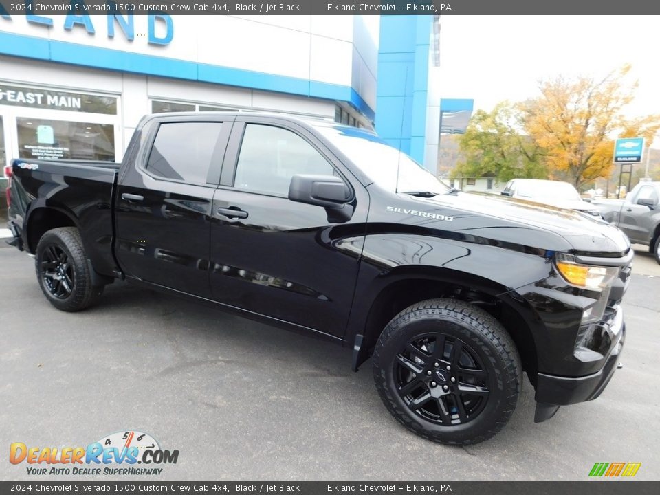 2024 Chevrolet Silverado 1500 Custom Crew Cab 4x4 Black / Jet Black Photo #6