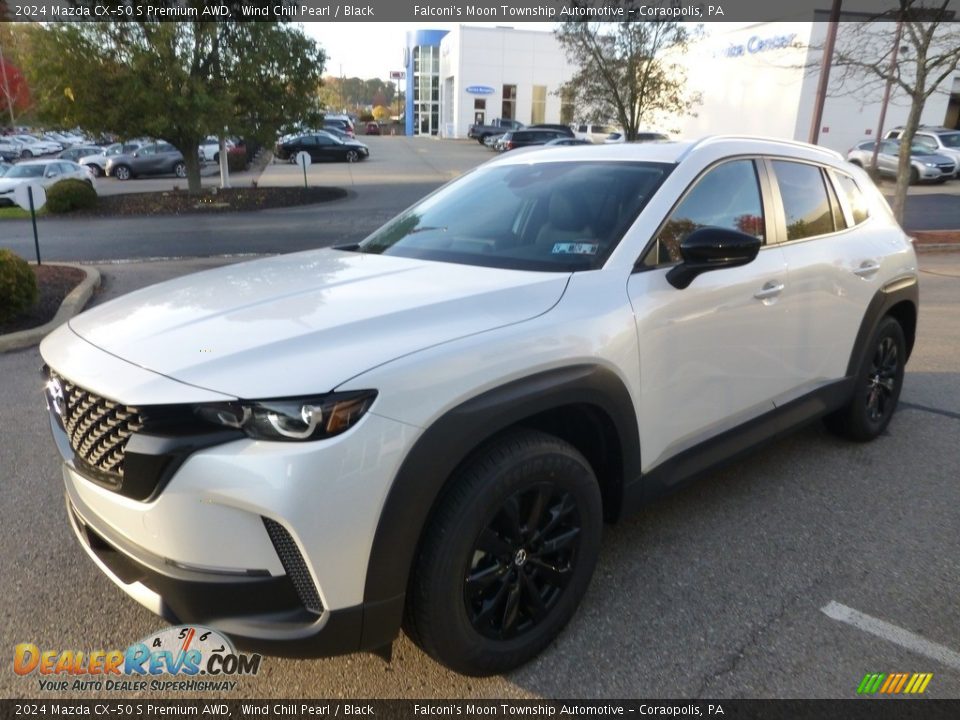 Front 3/4 View of 2024 Mazda CX-50 S Premium AWD Photo #7