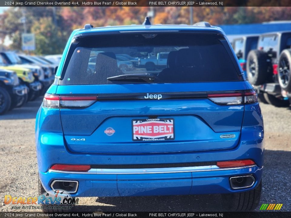 2024 Jeep Grand Cherokee Overland 4x4 Hydro Blue Pearl / Global Black Photo #6