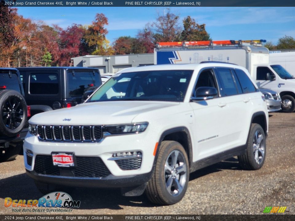 2024 Jeep Grand Cherokee 4XE Bright White / Global Black Photo #1