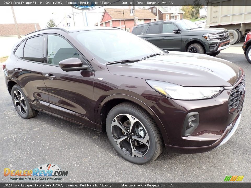 Front 3/4 View of 2023 Ford Escape ST-Line Select AWD Photo #9