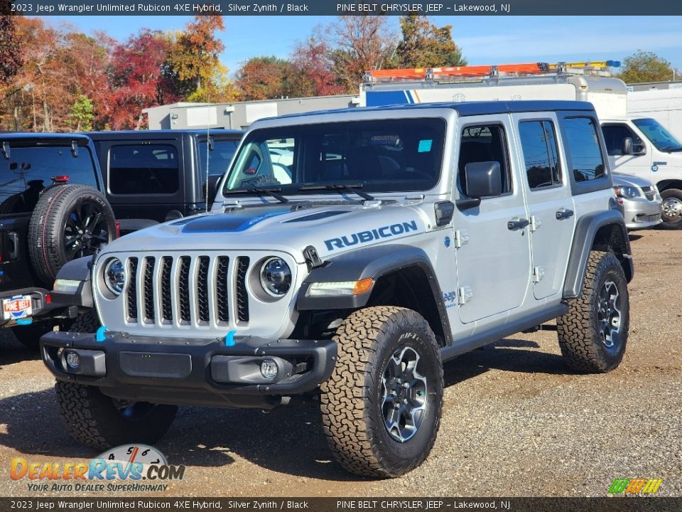 Front 3/4 View of 2023 Jeep Wrangler Unlimited Rubicon 4XE Hybrid Photo #1