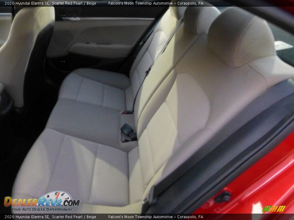 2020 Hyundai Elantra SE Scarlet Red Pearl / Beige Photo #15