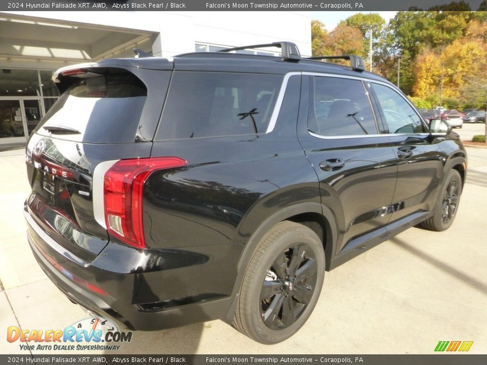 2024 Hyundai Palisade XRT AWD Abyss Black Pearl / Black Photo #2