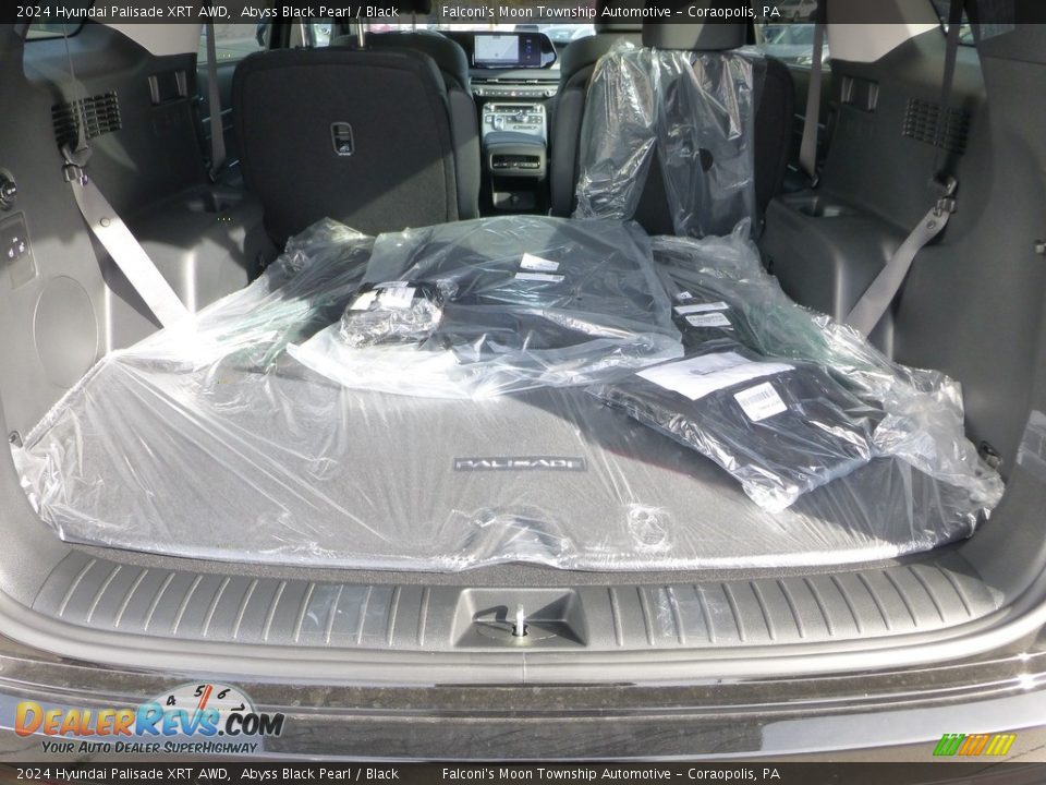 2024 Hyundai Palisade XRT AWD Trunk Photo #4