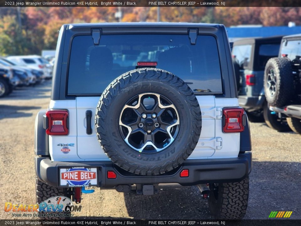 2023 Jeep Wrangler Unlimited Rubicon 4XE Hybrid Bright White / Black Photo #6