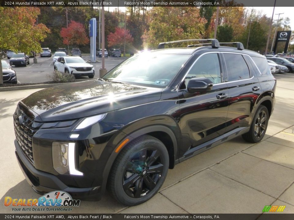 Front 3/4 View of 2024 Hyundai Palisade XRT AWD Photo #7