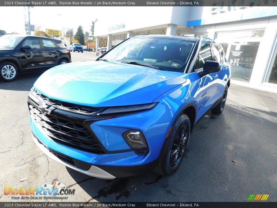 2024 Chevrolet Blazer LT AWD Riptide Blue Metallic / Jet Black/Medium Gray Photo #11