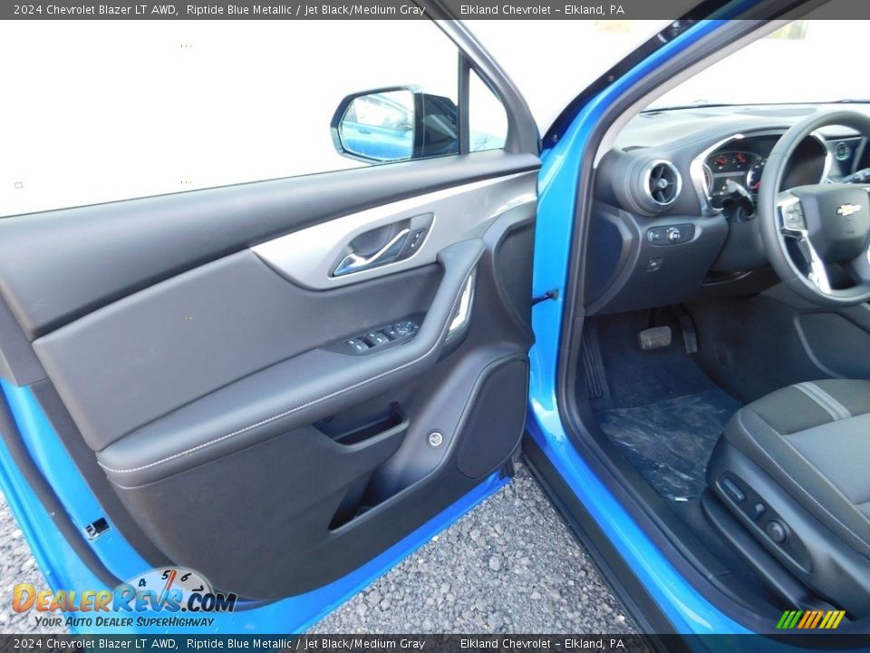 2024 Chevrolet Blazer LT AWD Riptide Blue Metallic / Jet Black/Medium Gray Photo #16