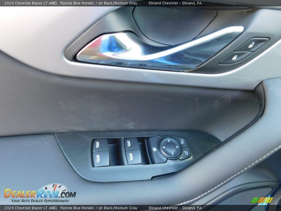 Door Panel of 2024 Chevrolet Blazer LT AWD Photo #18