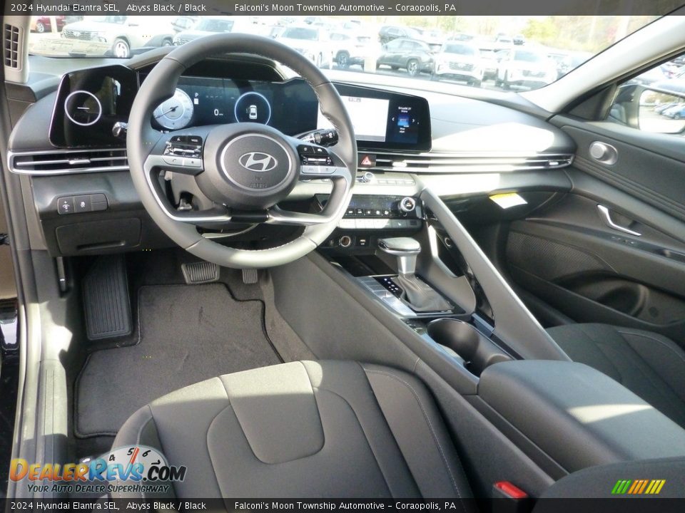 2024 Hyundai Elantra SEL Abyss Black / Black Photo #13