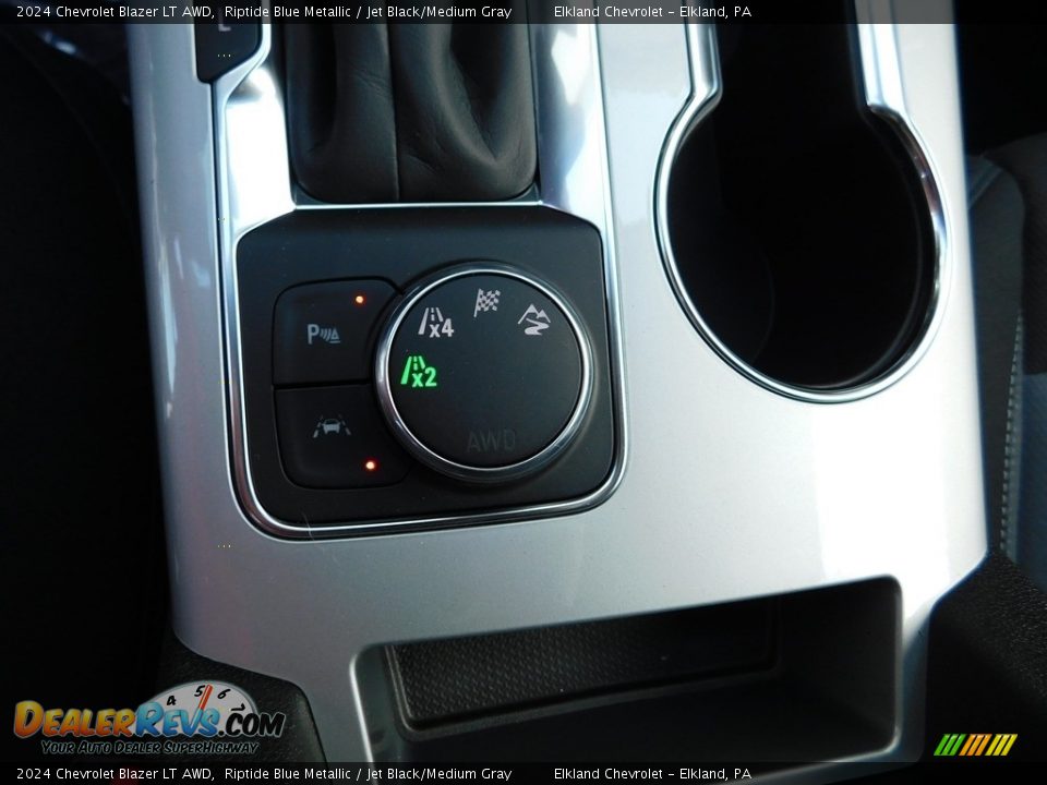 Controls of 2024 Chevrolet Blazer LT AWD Photo #29