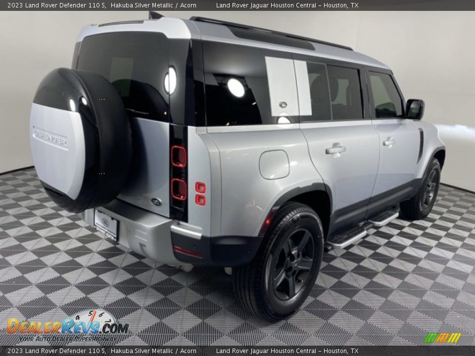 2023 Land Rover Defender 110 S Hakuba Silver Metallic / Acorn Photo #2