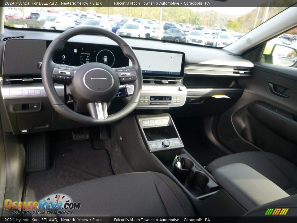 Dashboard of 2024 Hyundai Kona SEL AWD Photo #13