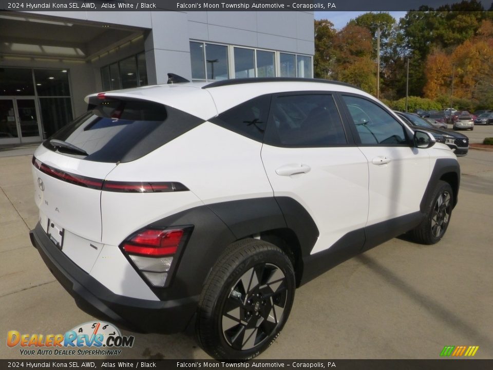 2024 Hyundai Kona SEL AWD Atlas White / Black Photo #2